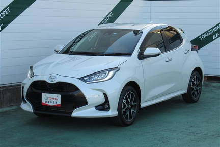 中古車_ヤリス