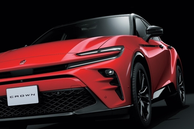 PHEV is coming soon! スポーティさを際立たせたプラグインハイブリッド、2023年冬頃登場予定