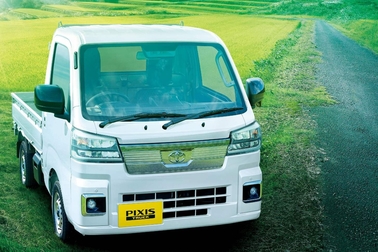 エクストラ（5MT・4WD）